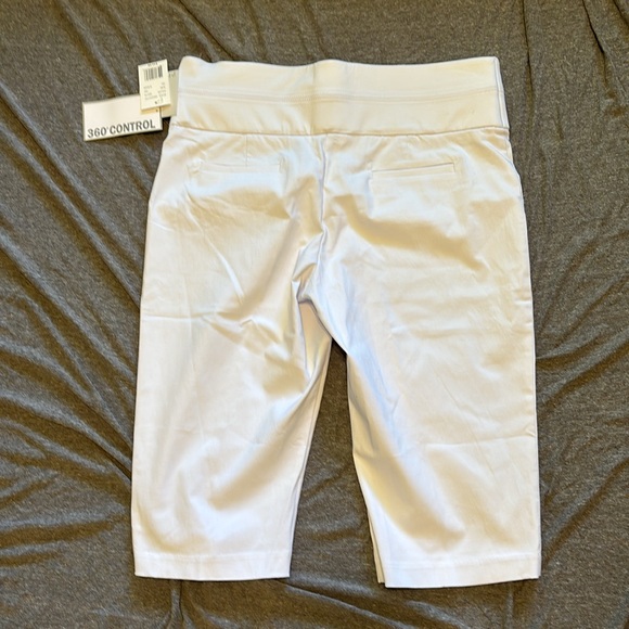 NWT Prophecy Women's 16P White Comfort Waistband Stretch Capri Pants - Picture 3 of 5